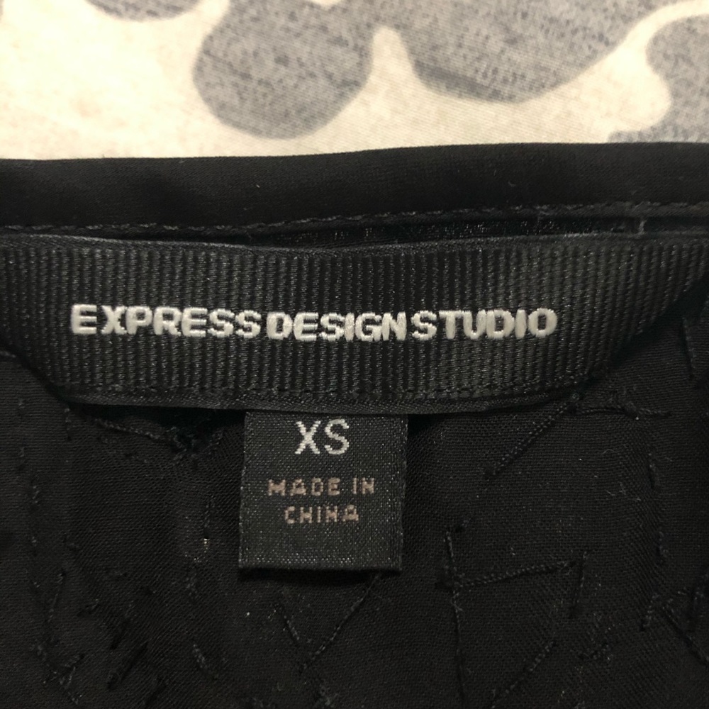 Express black Razorback tank - Picture 3 of 5